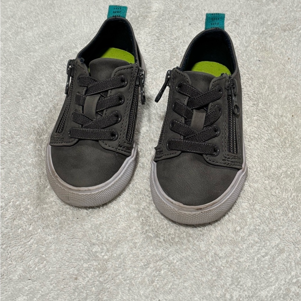 Cat & Jack Gray kids shoes size 7 side zipper dress church school sneakers